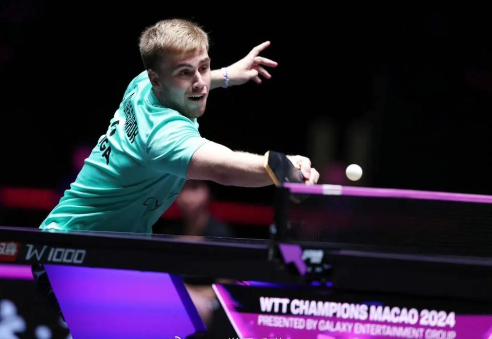 运动员的动 运动员的动